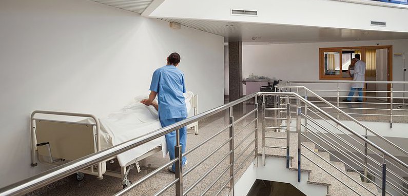 Mit Rheuma ins Krankenhaus, foto clipdealer Mit Rheuma ins Krankenhaus, foto clipdealer