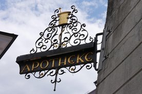 Apotheke