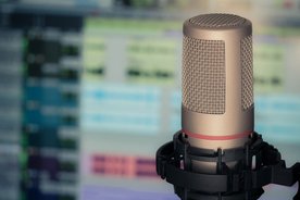 Ein Mikrofon einem Aufnahmestudio